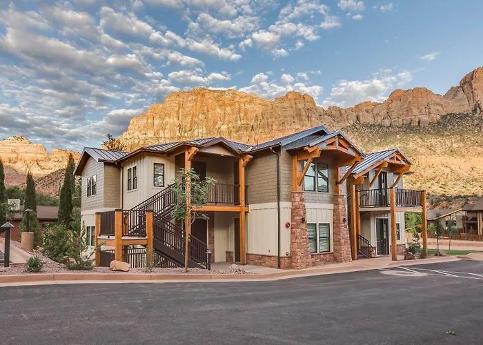 Watchman Villas